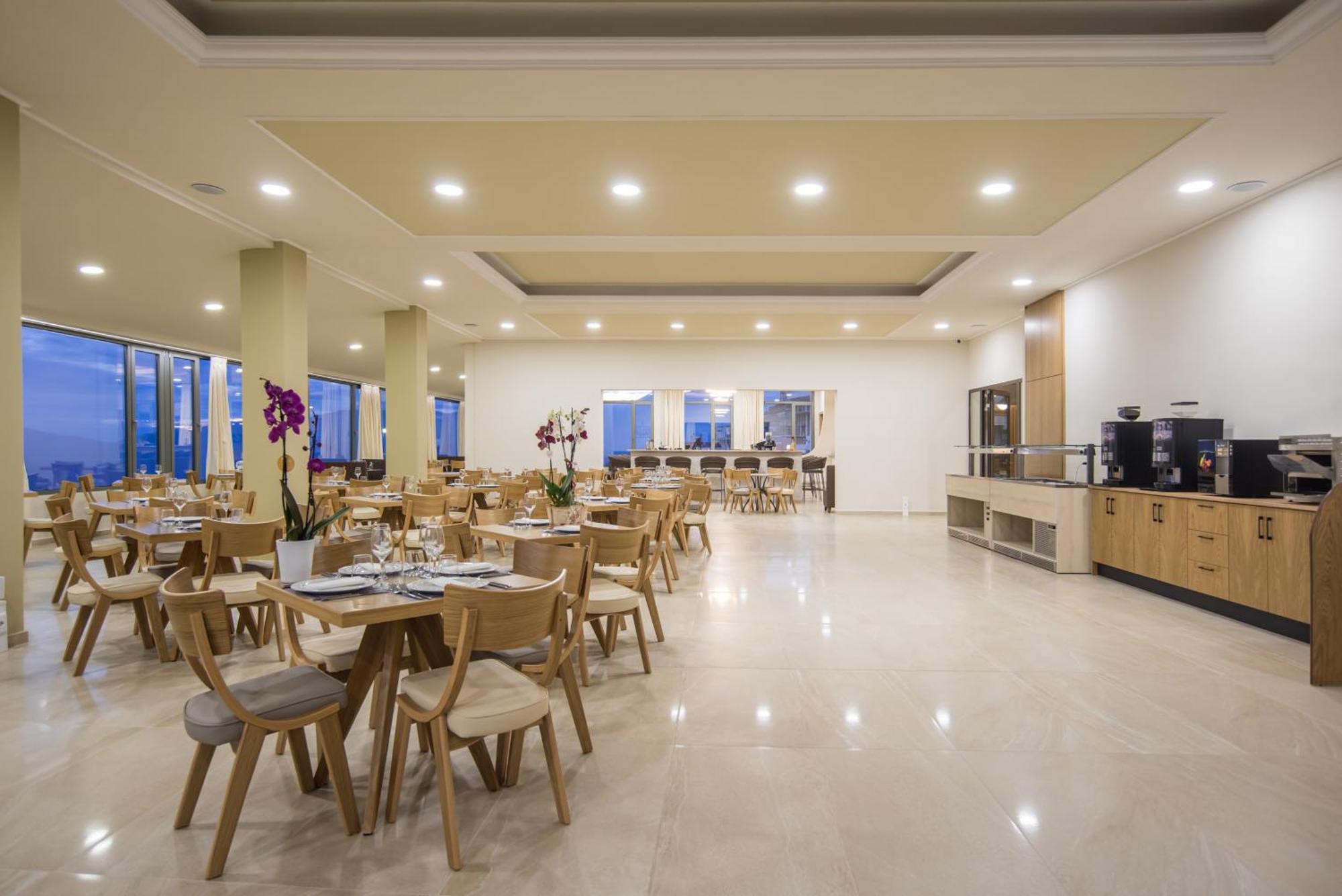 V Hotel Delphi Bagian luar foto